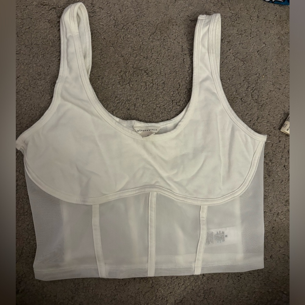 BNWT white crop tank top